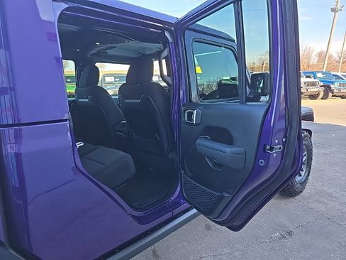 New 2026 Jeep Gladiator Mojave image 85