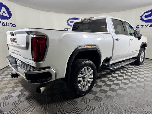Used 2020 GMC Sierra 3500 Denali w/ Denali Ultimate Package image 3