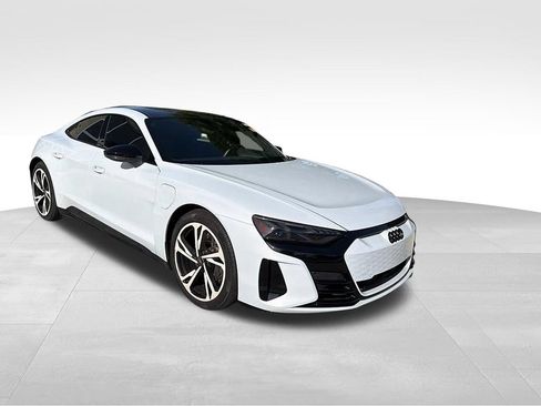 Used 2023 Audi e-tron GT Premium Plus w/ Performance Package AWD/4WD image 3