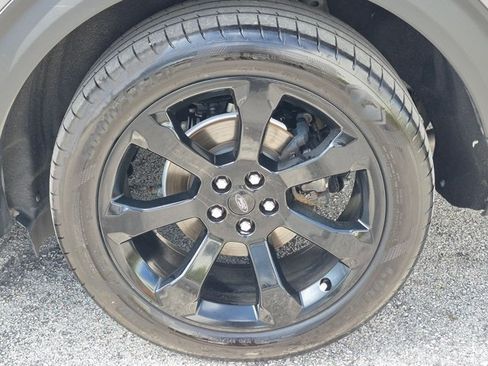 Used 2023 Ford Explorer ST-Line w/ Class IV Trailer Tow Package RWD image 23