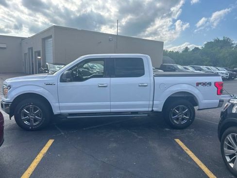 Used 2018 Ford F150 XLT w/ Equipment Group 302A Luxury AWD/4WD image 4