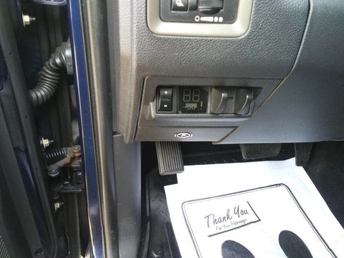 Used 2012 RAM 3500 ST w/ Chrome Appearance Group image 17