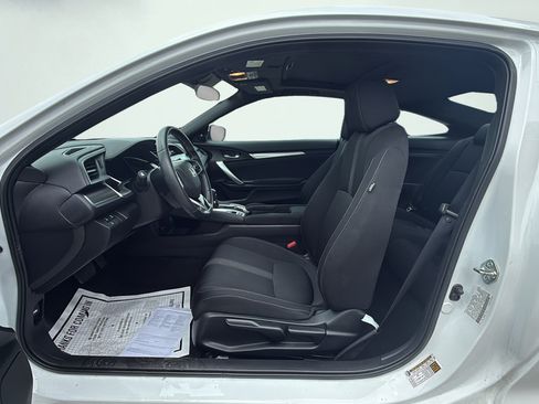 Used 2020 Honda Civic EX image 21