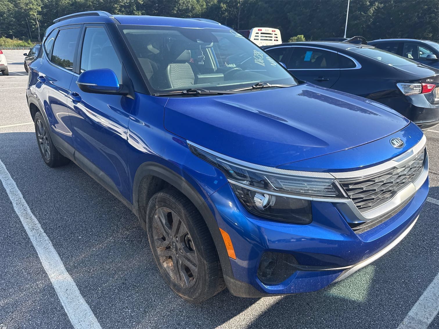 Used 2021 Kia Seltos S FWD image 6