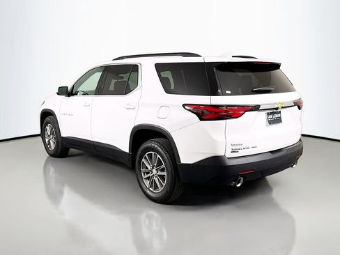 Used 2024 Chevrolet Traverse LT image 5