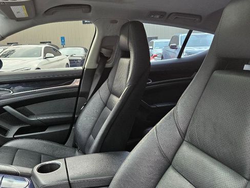 Used 2012 Porsche Panamera 4 image 14