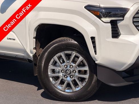 Used 2025 Toyota Tacoma Limited AWD/4WD image 5