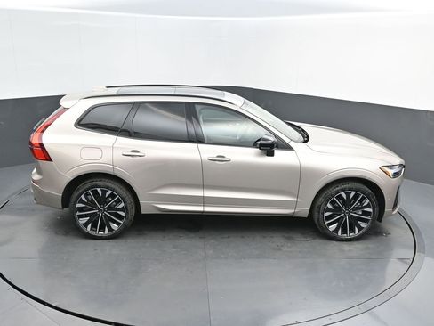 New 2026 Volvo XC60 B5 Ultra w/ Protection Package Premier AWD/4WD image 27