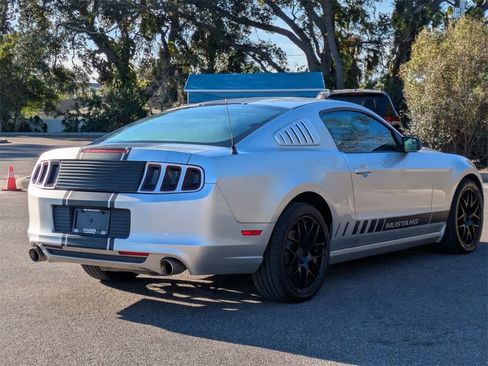 Used 2014 Ford Mustang V6 image 5