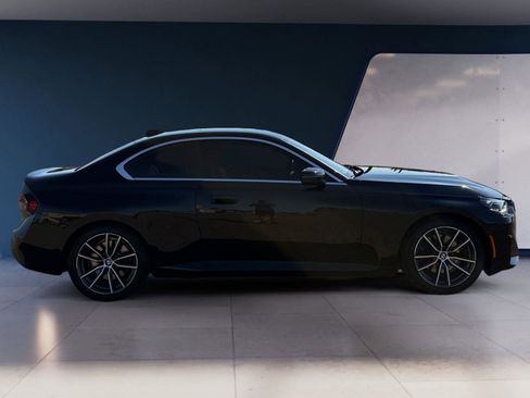 Used 2022 BMW 230i 230i w/ Convenience Package image 6