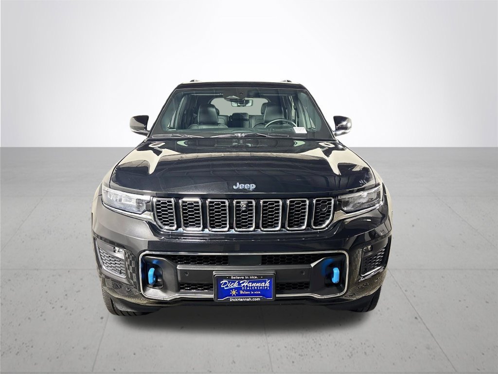 Certified 2023 Jeep Grand Cherokee Overland w/ Advanced Protech Group III AWD/4WD image 3