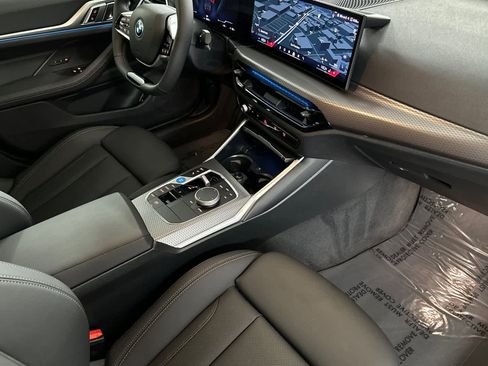 Used 2025 BMW i4 eDrive40 w/ Parking Assistance Package image 15