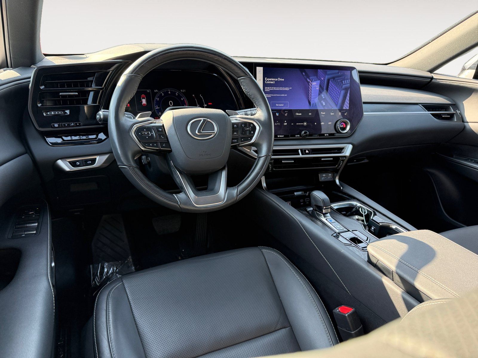 Used 2024 Lexus RX 350 Premium w/ Convenience Package FWD image 15