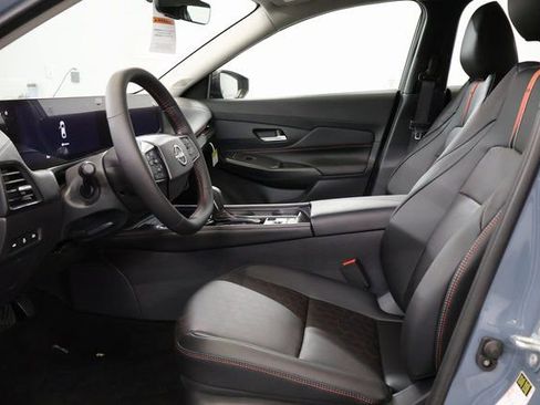 New 2026 Nissan Sentra SR w/ SR Premium Package image 11