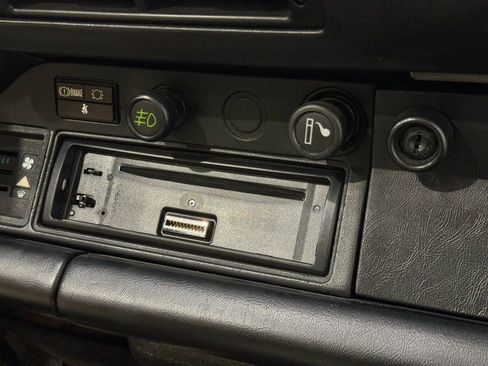 Used 1987 Porsche 911 Carrera image 40