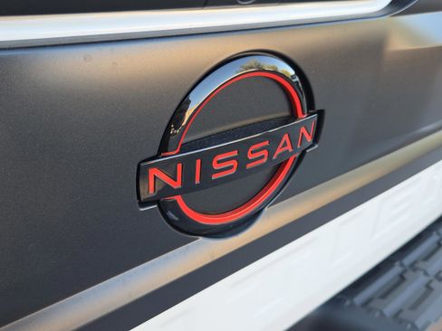 New 2026 Nissan Frontier PRO-4X w/ Pro-4x Convenience Package AWD/4WD image 30