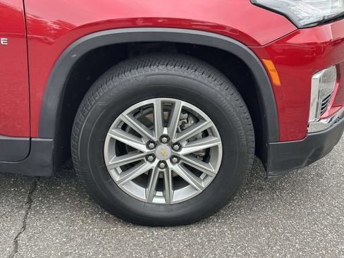 Used 2023 Chevrolet Traverse LT w/ LPO, Floor Liner Package AWD/4WD image 10