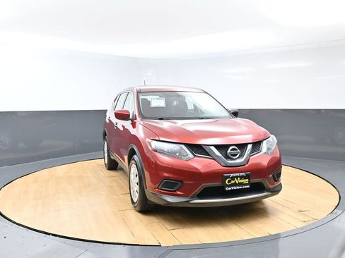 Used 2016 Nissan Rogue S AWD/4WD image 3