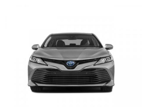 Certified 2020 Toyota Camry XLE image 4
