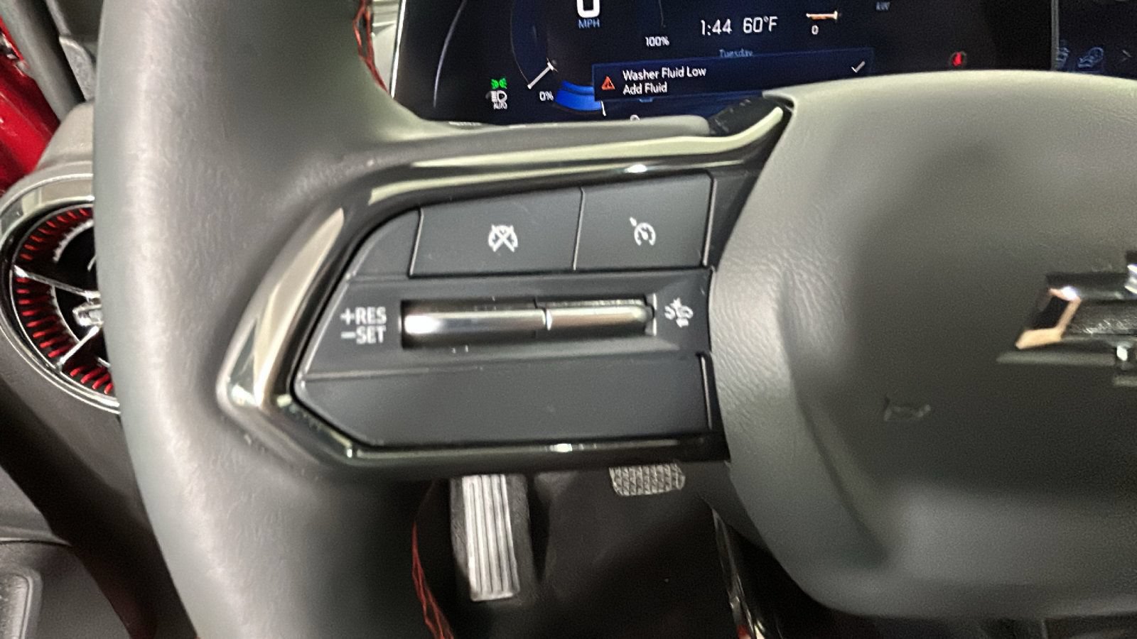 Used 2024 Chevrolet Equinox EV RS FWD image 18