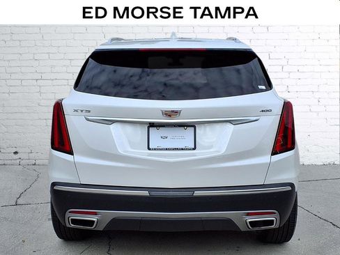 Certified 2025 Cadillac XT5 Premium Luxury image 4