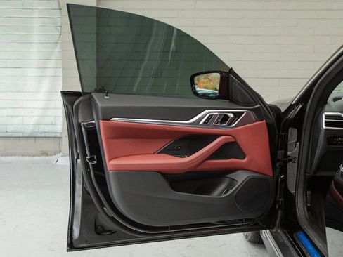 Used 2025 BMW i4 eDrive40 w/ Driving Assistance Package image 27