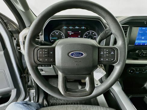 Used 2022 Ford F150 XLT w/ Trailer Tow Package AWD/4WD image 12