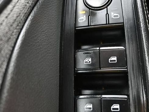 Used 2022 Nissan Rogue SV FWD image 28