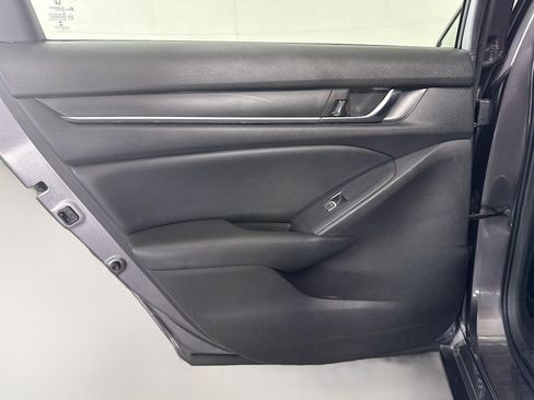 Used 2019 Honda Accord Sport image 26