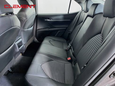 Used 2024 Toyota Camry SE FWD image 32