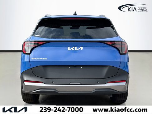 New 2026 Kia Sportage EX w/ EX Panorama Roof Package image 4