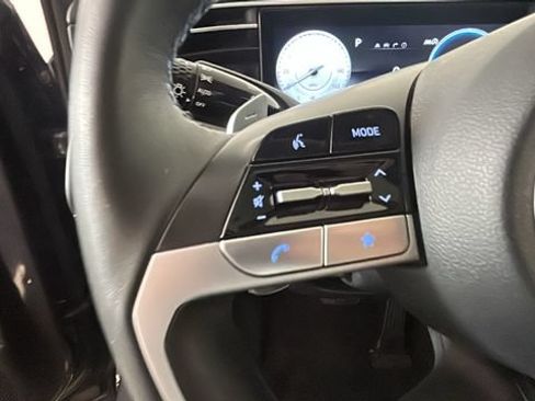 Certified 2024 Hyundai Tucson Limited AWD/4WD image 15