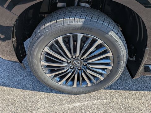 New 2026 Nissan Armada Platinum Reserve image 10