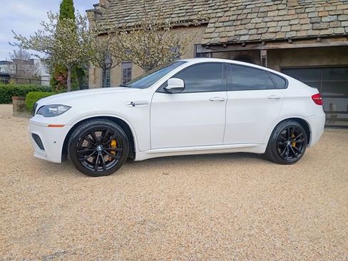 Used 2012 BMW X6 M image 6