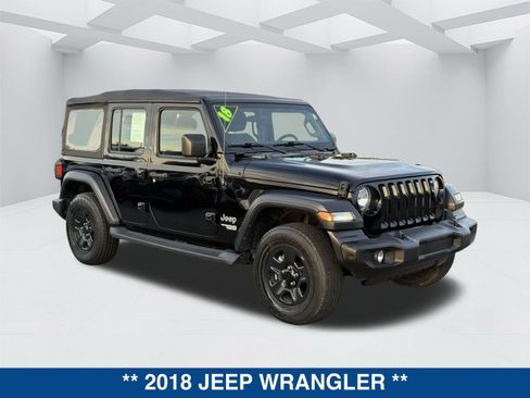 Used 2018 Jeep Wrangler Unlimited Sport image 2