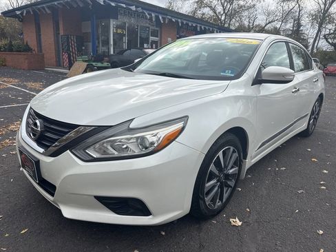 Used 2016 Nissan Altima 2.5 SL image 1