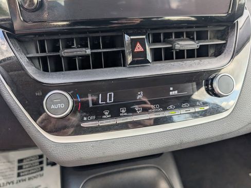 Used 2023 Toyota Corolla LE image 15