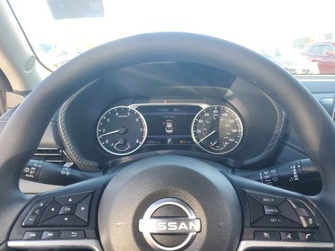 Certified 2025 Nissan Sentra SV w/ Trunk Package image 25