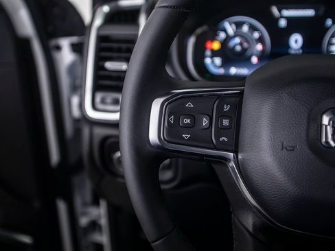 Used 2025 RAM 2500 Laramie w/ Night Edition image 31