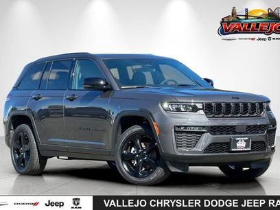 New 2026 Jeep Grand Cherokee Limited w/ Limited Altitude Package