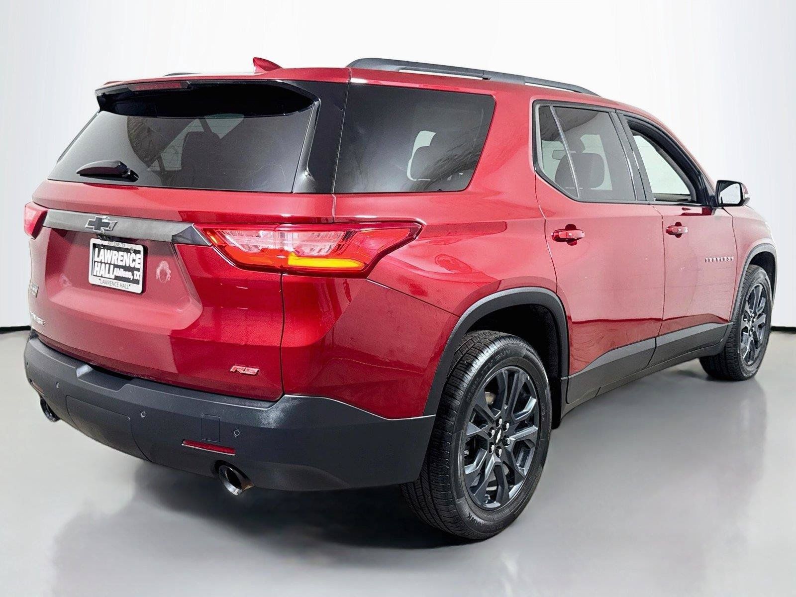 Used 2021 Chevrolet Traverse RS FWD image 4