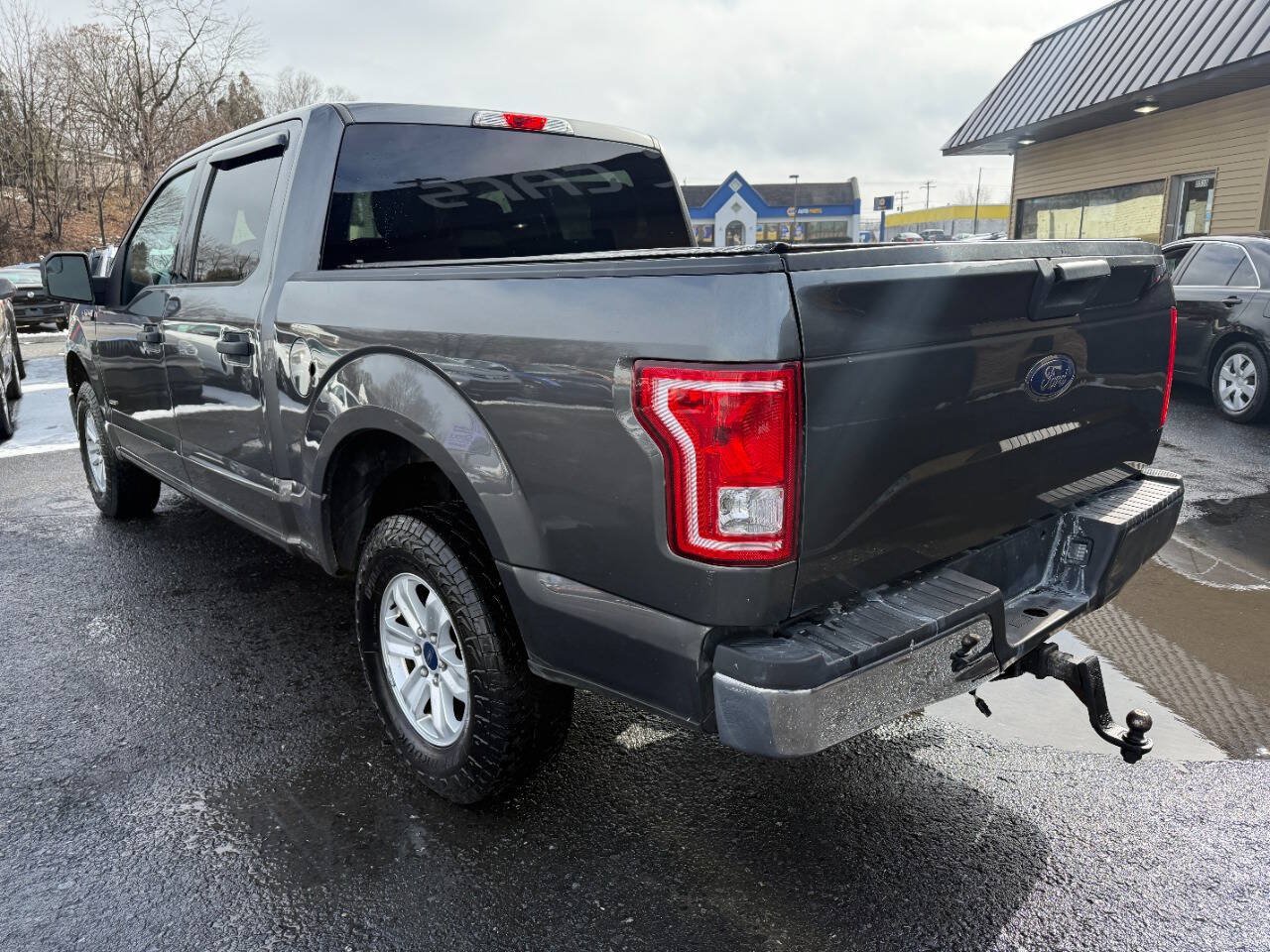 Used 2017 Ford F150 XLT AWD/4WD image 7