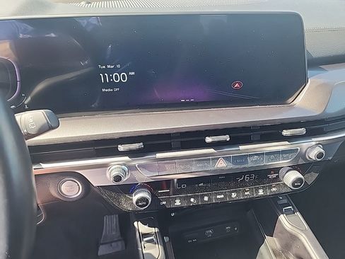 Used 2025 Kia Telluride S image 16