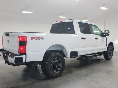 New 2026 Ford F250 XL w/ STX Appearance Package AWD/4WD image 8