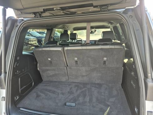 Used 2024 Jeep Wagoneer Series III image 12