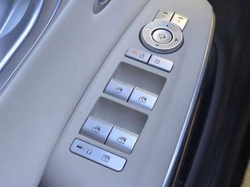 New 2026 Genesis GV70 3.5T Sport Prestige AWD/4WD image 23