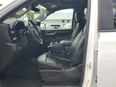 Used 2022 Chevrolet Silverado 1500 LT w/ All Star Edition Plus image 21