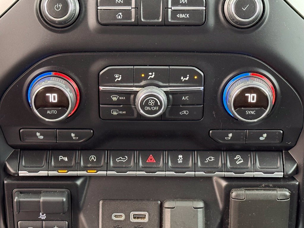 Used 2019 Chevrolet Silverado 1500 RST AWD/4WD image 14