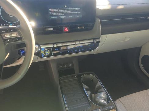 Used 2025 Hyundai Ioniq 5 Limited image 11