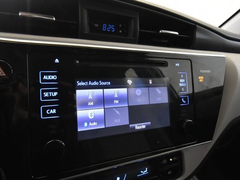 Used 2017 Toyota Corolla LE w/ Carpet Mat Package (TMS) image 22